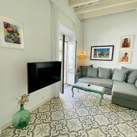 Modern Apartment In The City Centre, La Alameda Siviglia Esterno foto
